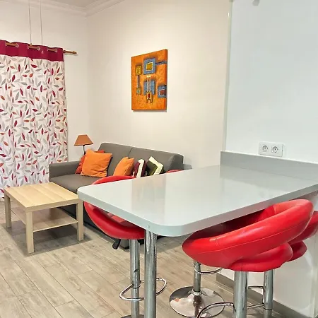 Modern One Bedroom Flat In Yucca Park *