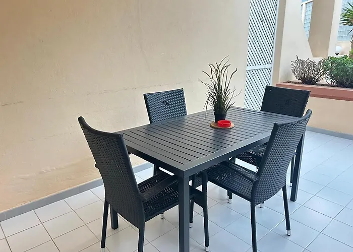 Modern One Bedroom Flat In Yucca Park Apartamento